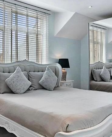 Hampstead Opulence Apartment - Luxurious Split Level Property London Exterior photo